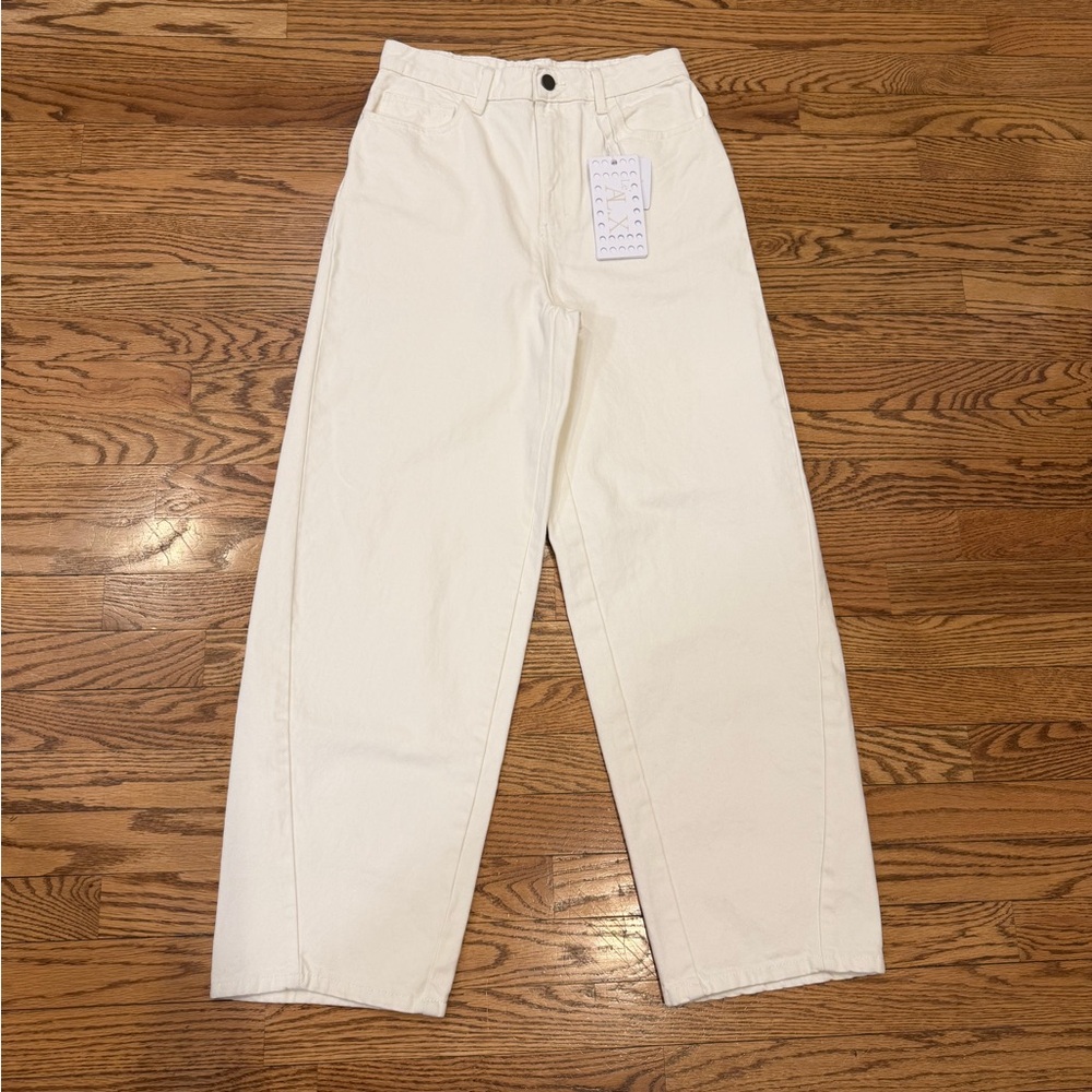 High Rise Cream Jeans - Picture 2 of 9